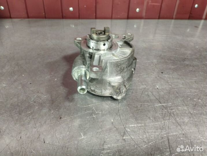 Насос вакуумный Mercedes Cls C218 OM642 3.0 CDI