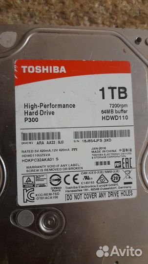 Жесткий диск Toshiba hdwd110uzsva P300 1Тб sata-II