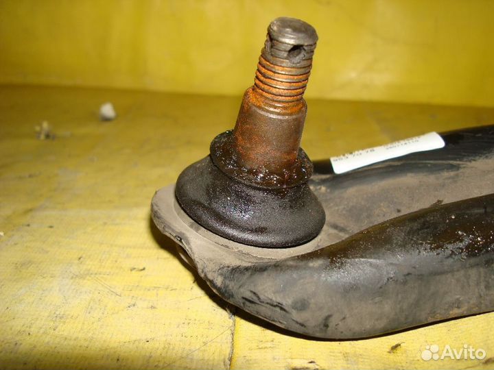 Рычаг Honda Freed GB3 (Переднее Левое)