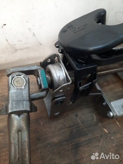 Рулевая колонка Volkswagen Golf универсал 1.9 BXE