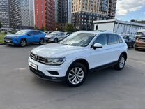 Volkswagen Tiguan 1.4 AMT, 2018, 57 000 км, с пробегом, цена 2 550 000 руб.