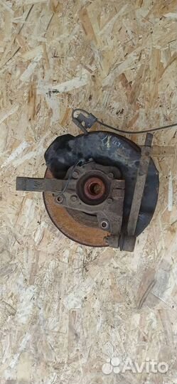 Кулак поворотный передний левый hyundai Santa Fe