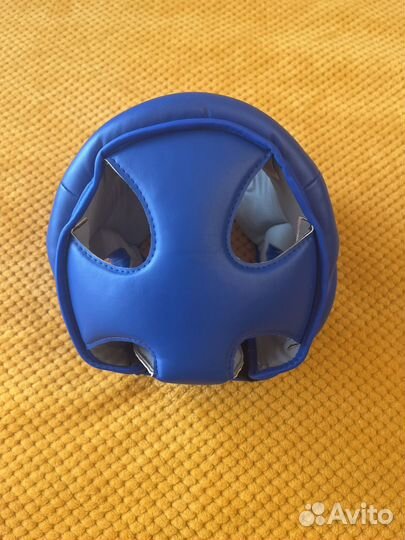 Боксерский шлем