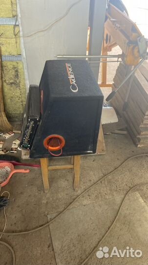 Сабвуфер и усилитель в машину