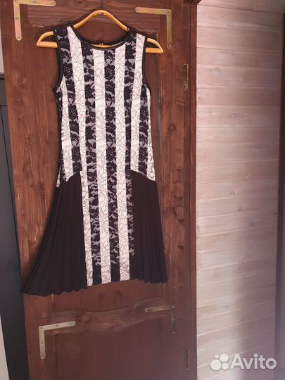 Продам женское платье