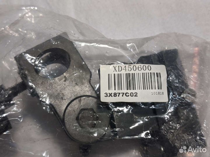 Зажим, крепление на стойку для зонта с башмаком