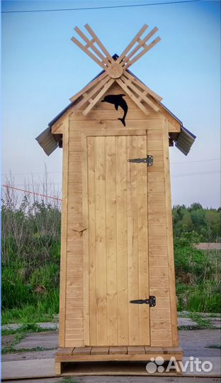 Дачный туалет деревянный SHP798