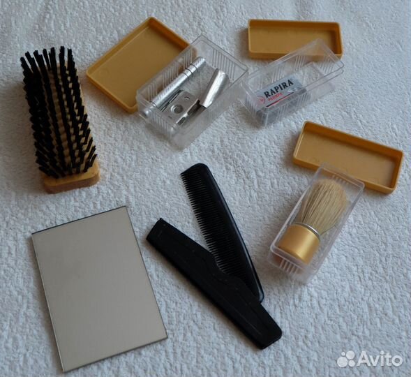 Дорожные наборы винтаж