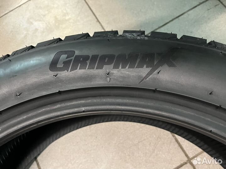 Gripmax SureGrip Pro Ice X 235/50 R21