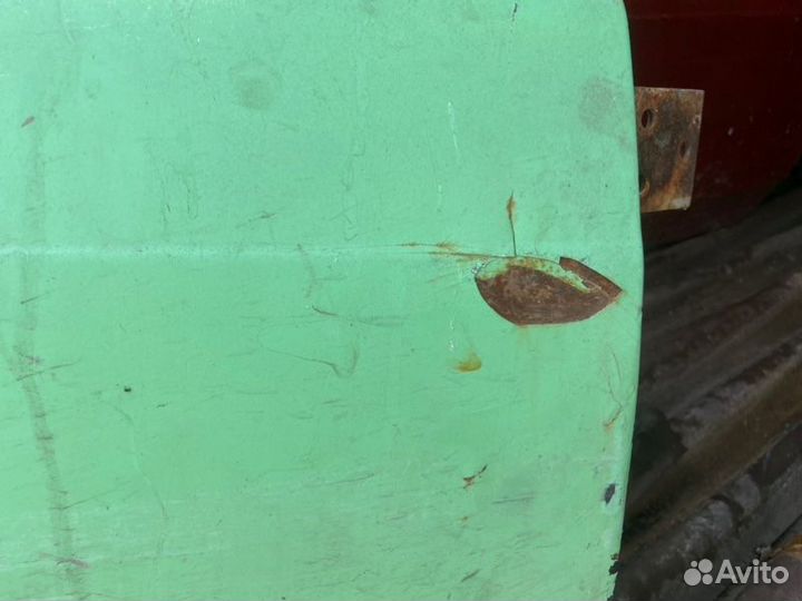 Дверь боковая передняя правая Ваз 2104