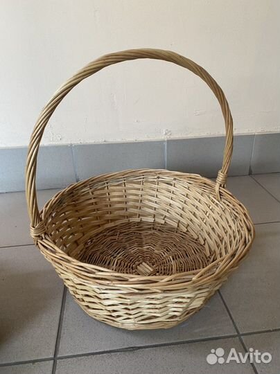 Корзина большая плетеная