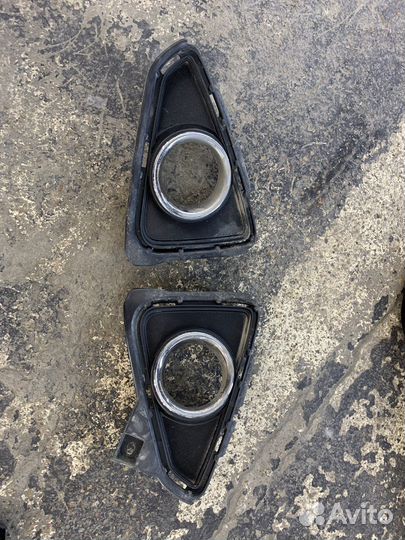 Ободок туманки rav 4