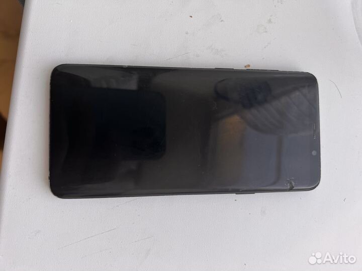 Samsung Galaxy S9 Plus, 4/64 ГБ