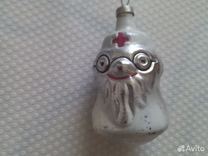 Ёлочная игрушка Доктор