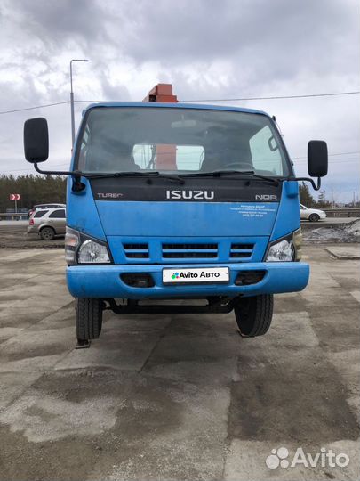 Isuzu NQR с КМУ, 2006