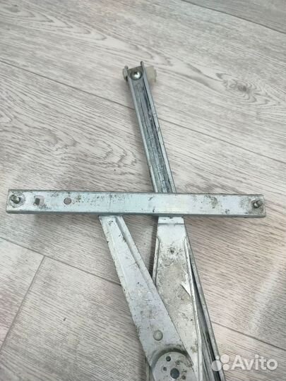 Стеклоподъемник передний правый Chevrolet Aveo, I