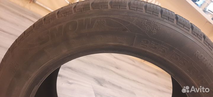 Kormoran SnowPro 235/55 R17 103V