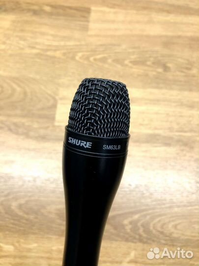 Микрофон shure SM63LB репортерский конденсаторный