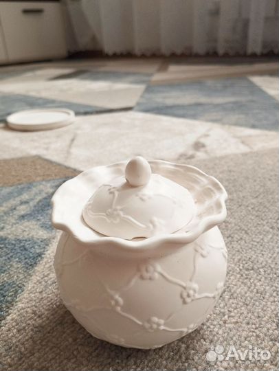 Ваза из гипса