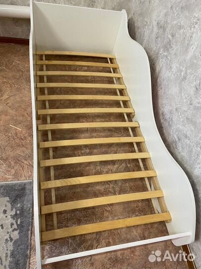Кровать детская
