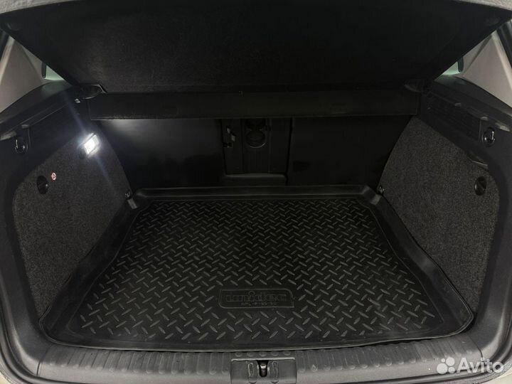 Volkswagen Tiguan 2.0 AT, 2012, 216 000 км