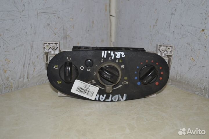 Блок управления печкой Renault Logan