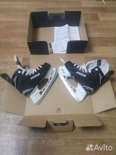 Коньки хоккейные детские