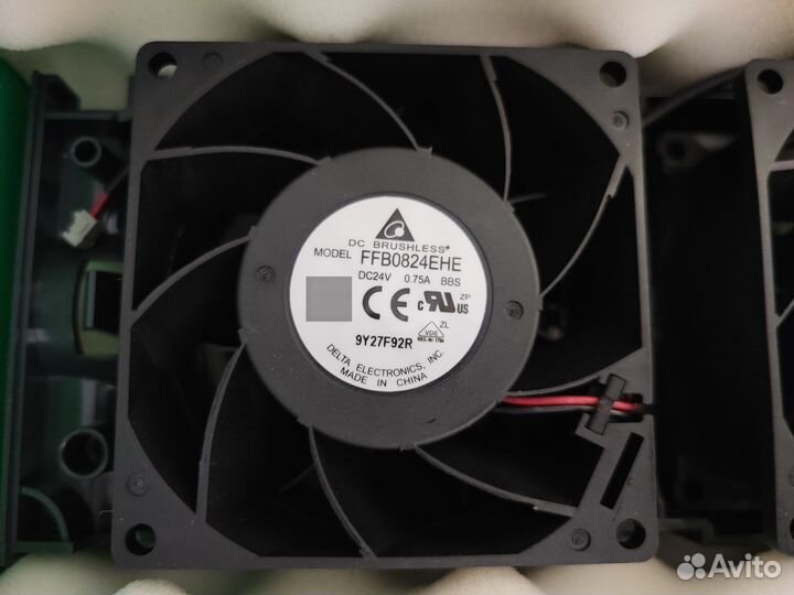 Блок вентиляторов Шнайдер