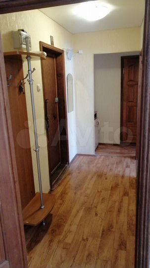 2-к. квартира, 50 м², 3/9 эт.