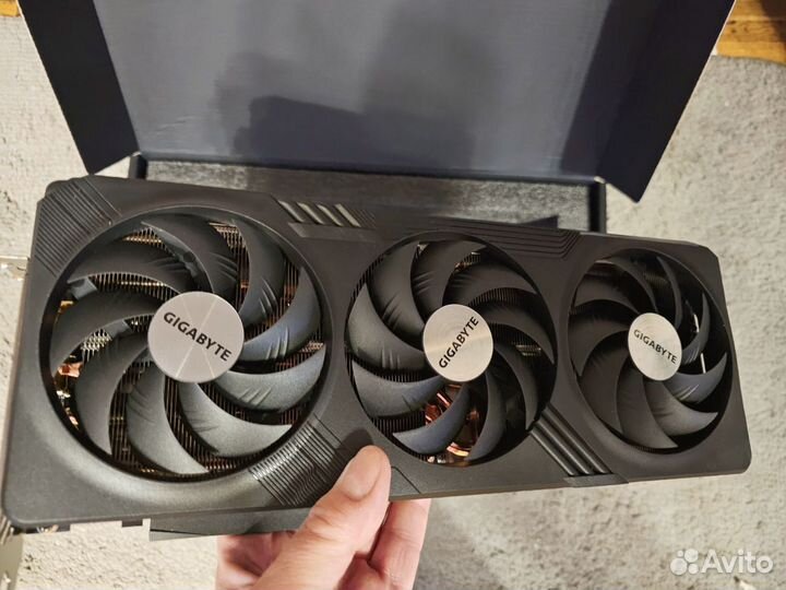 Видеокарта gigabyte RX 7900XT Gaming OC