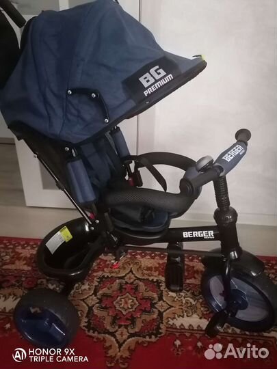 Детский 3х колесный велосипед с ручкой