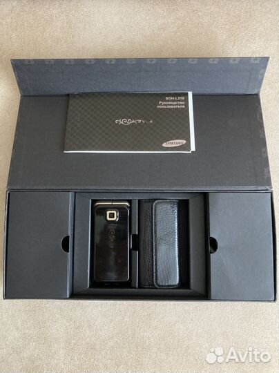 Samsung B2700