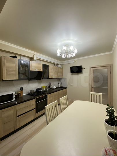 2-к. квартира, 62 м², 3/5 эт.