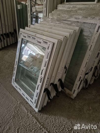 Пластиковые окна 900*700