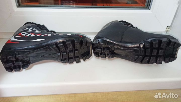 Лыжные ботинки 35 размер