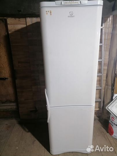 Холодильник