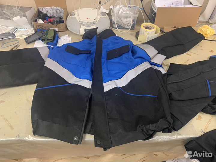 Швеи, ученики швей на спецодежду