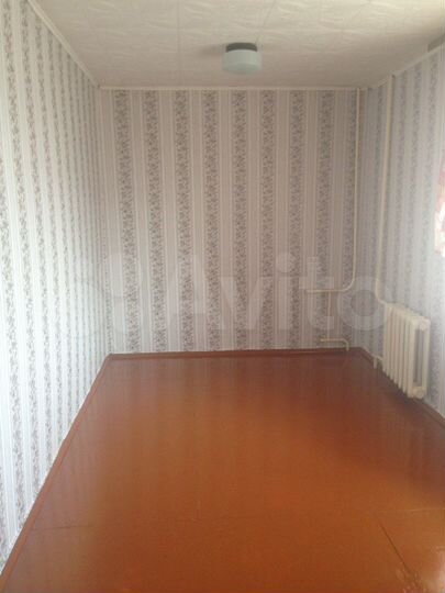 Комната 14 м² в > 9-к., 8/10 эт.