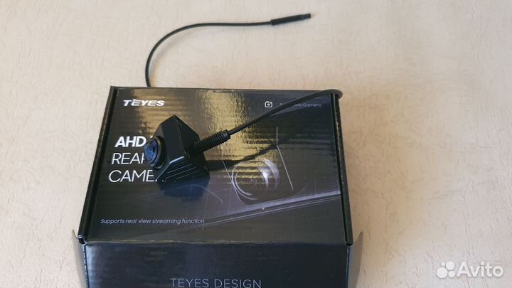 Камера заднего вида Teyes