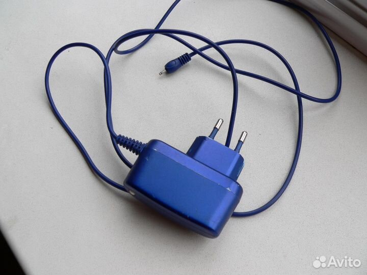 Зарядное устройство Nokia