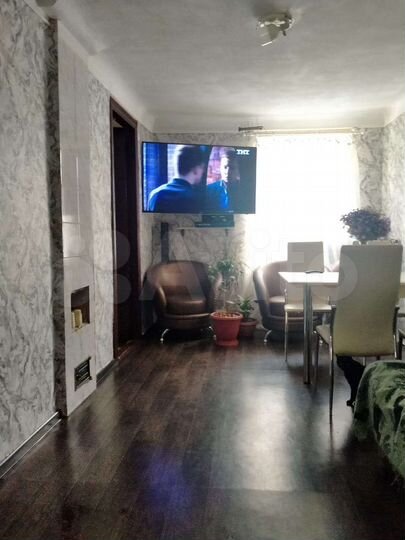 4-к. квартира, 70 м², 1/2 эт.