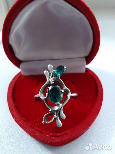 Серебряное кольцо