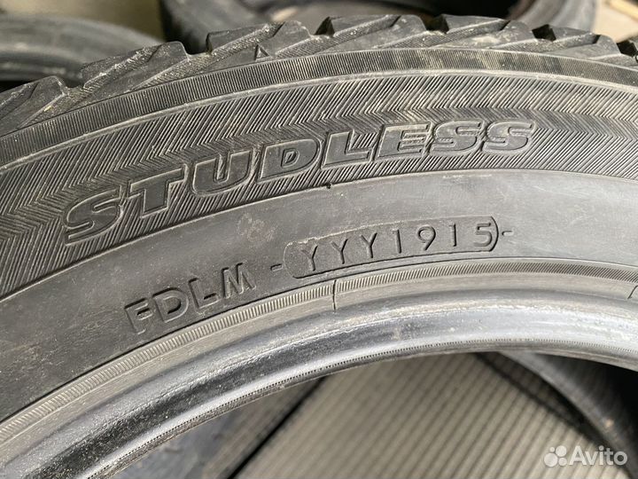 Yokohama Ice Guard IG30 215/55 R17 94Q