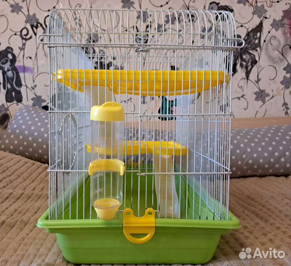 Клетка для грызунов бу большая с этажами и поилкой