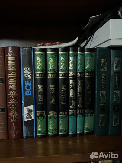 Книги