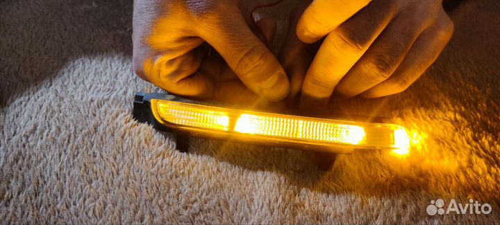 Повторитель поворота в зеркало