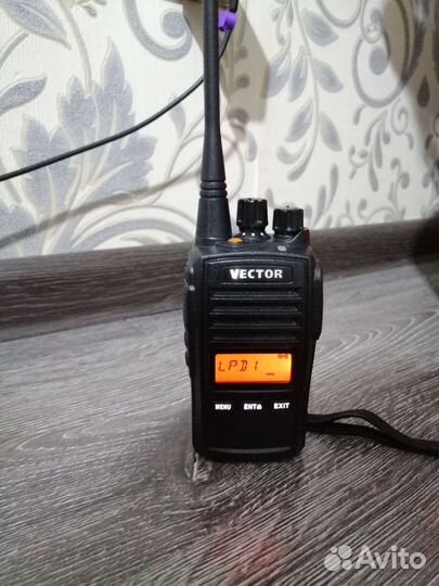 Рация Vector vt-67
