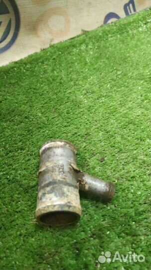 Тройник системы охлаждения б/у Заз Шанс Сенс