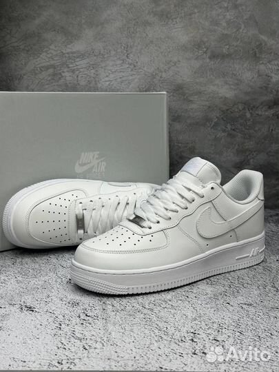 Кроссовки Nike air force 1