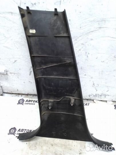 Обшивка стойки центральная правая Peugeot 307
